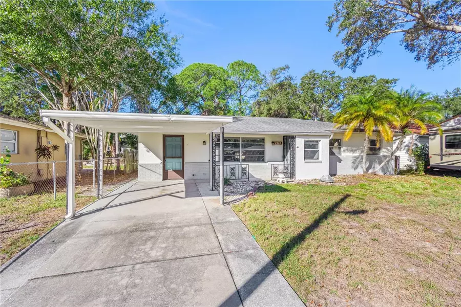 2638 TEAL AVE, Sarasota, FL 34232