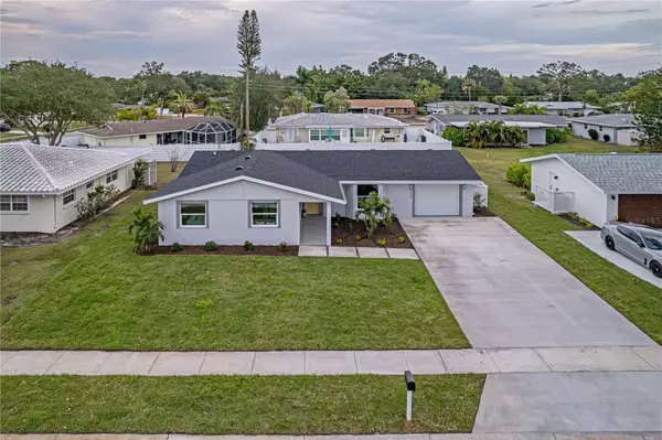 2405 POST RD, Sarasota, FL 34231