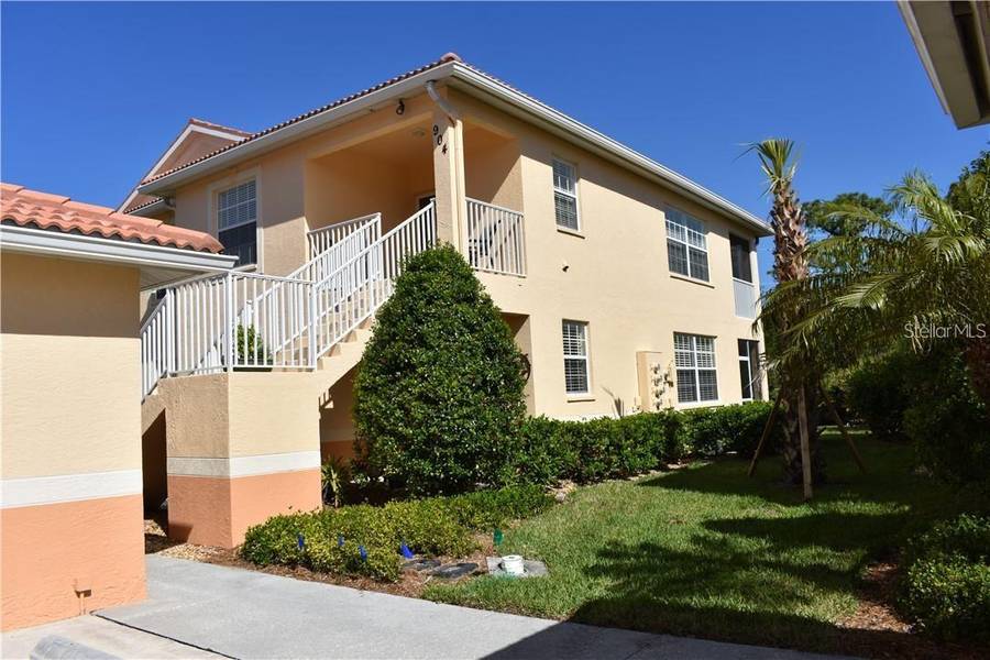 904 CASA DEL LAGO WAY #904, Venice, FL 34292