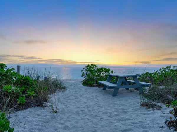 Osprey, FL 34229,1544 N CASEY KEY RD