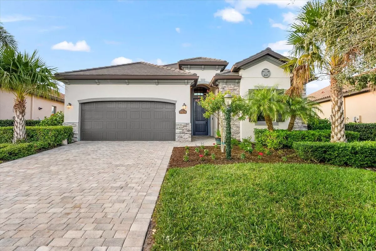 Bradenton, FL 34211,17439 HICKOK BELT LOOP