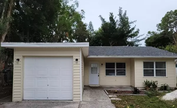 2916 HAWTHORNE ST,  Sarasota,  FL 34239