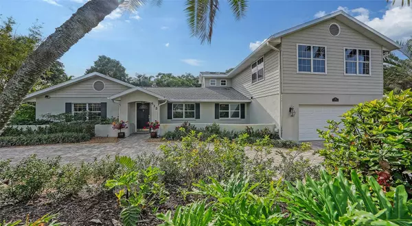 Sarasota, FL 34234,512 SAPPHIRE DR