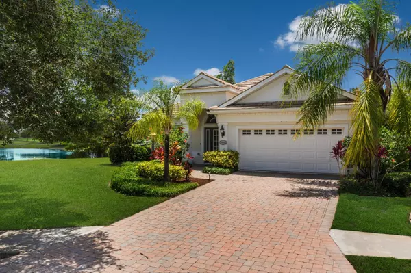 15422 HELMSDALE PL, Lakewood Ranch, FL 34202