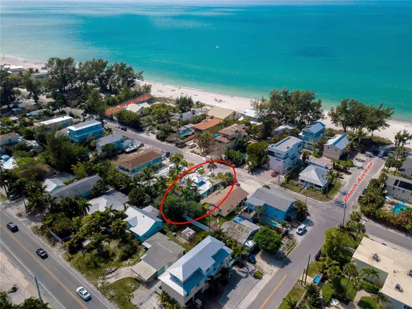 Holmes Beach, FL 34217,2915 AVENUE E #1