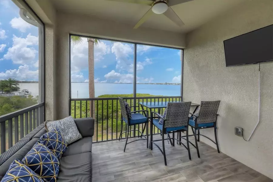 850 TIDEWATER SHORES LOOP #301, Bradenton, FL 34208