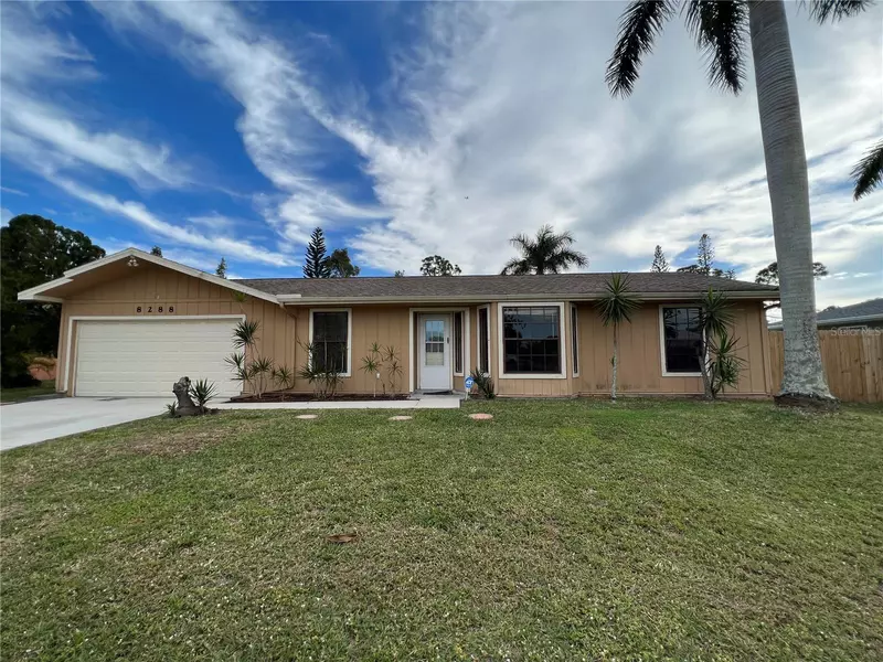 8288 PITTSBURGH BLVD, Fort Myers, FL 33967