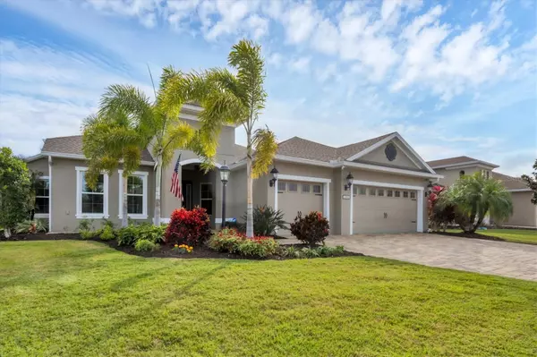 12064 LONGVIEW LAKE CIR, Bradenton, FL 34211