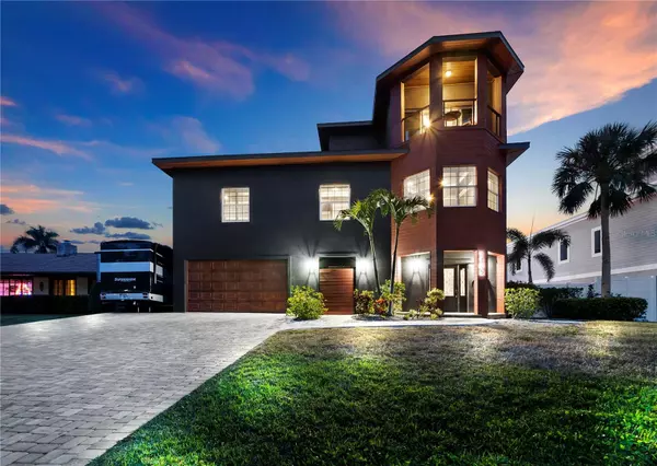 1105 PALMA SOLA BLVD, Bradenton, FL 34209