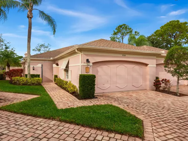 Sarasota, FL 34235,5516 CHANTECLAIRE #43