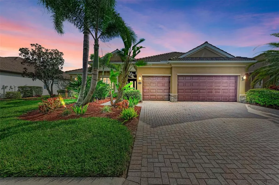 8823 RIVER PRESERVE DR, Bradenton, FL 34212