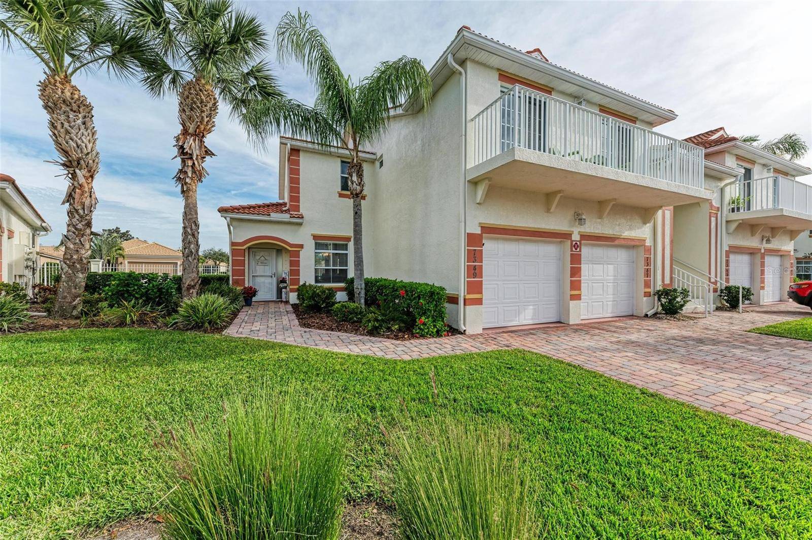 7349 FOUNTAIN PALM CIR #7349, Bradenton, FL 34203