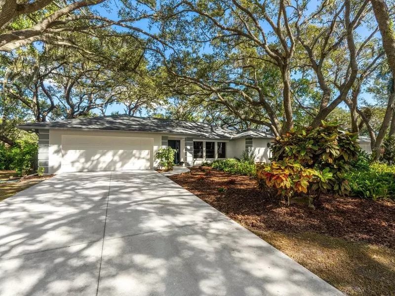 4617 ROBIN HOOD TRL E, Sarasota, FL 34232