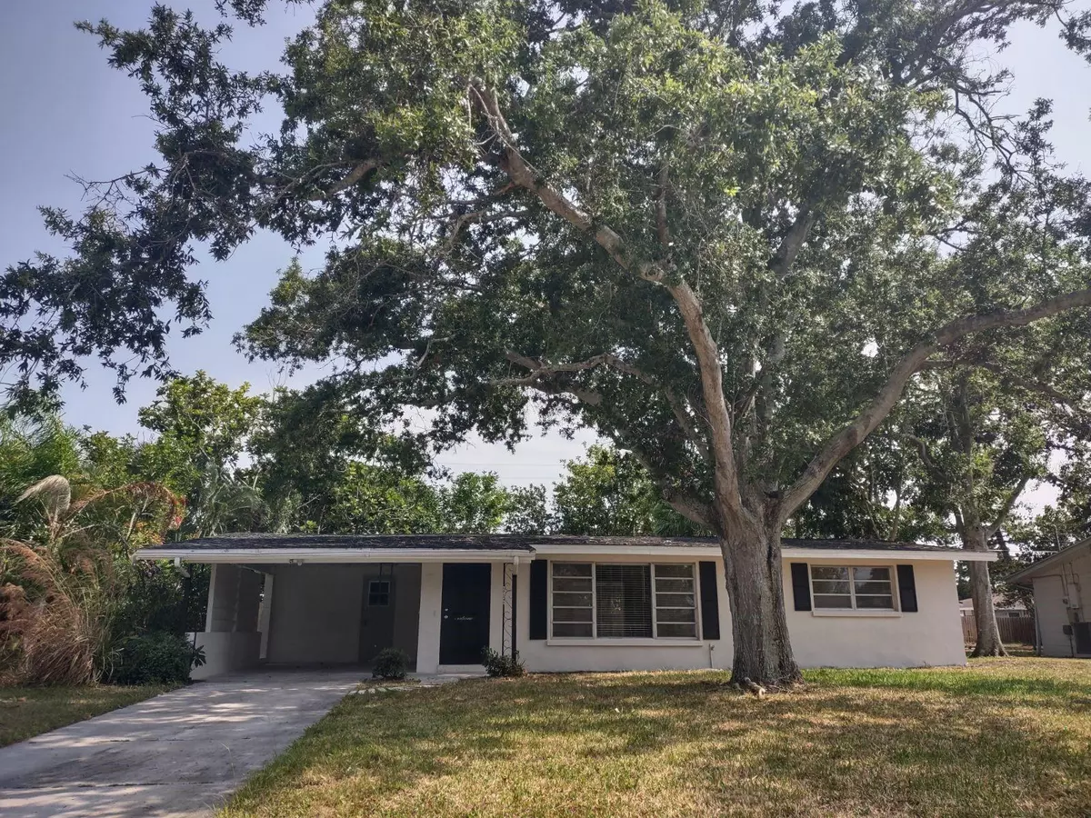 Sarasota, FL 34239,2432 FOSTER LN