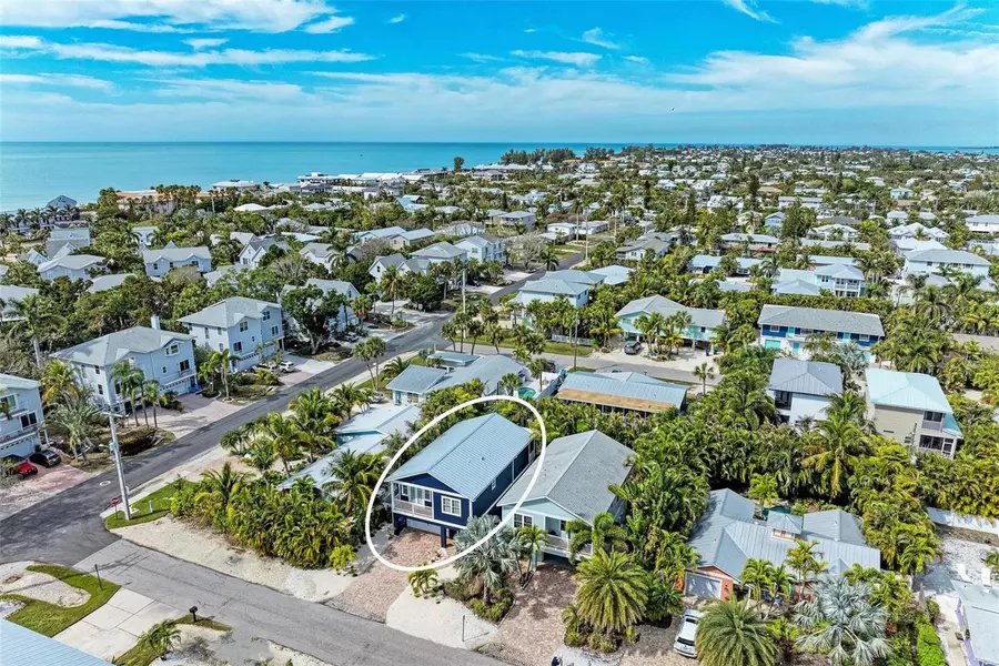 300 62ND ST, Holmes Beach, FL 34217