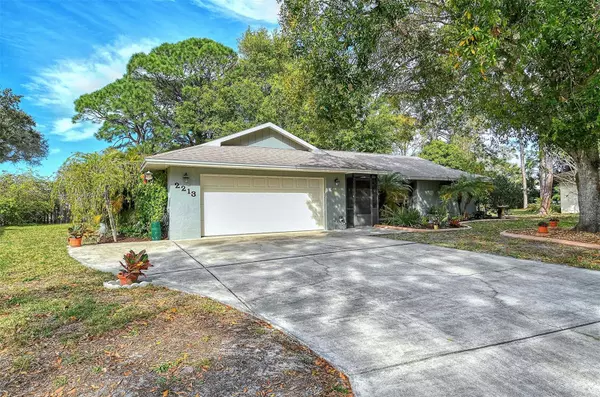 Sarasota, FL 34231,2213 PINE VIEW CIR