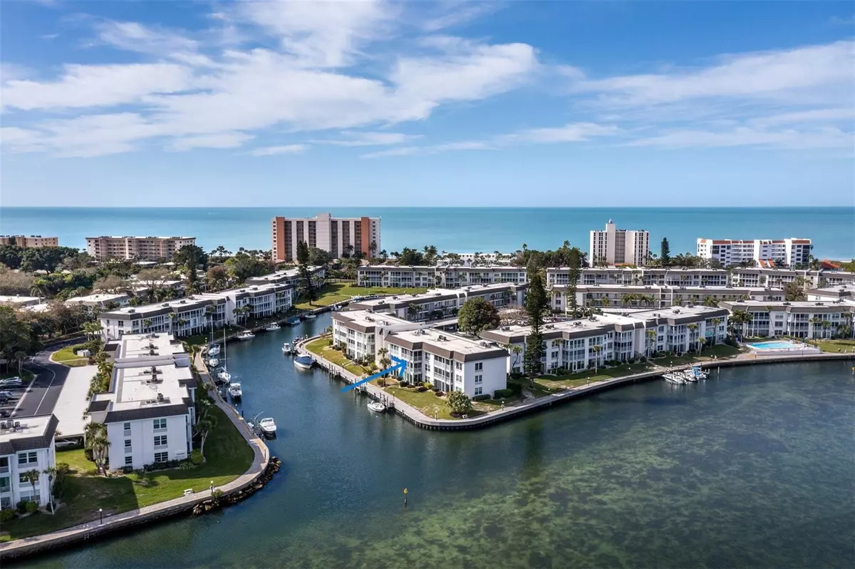 Longboat Key, FL 34228,4410 EXETER DR #K203