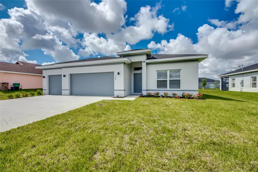 632 NE 1ST AVE, Cape Coral, FL 33909