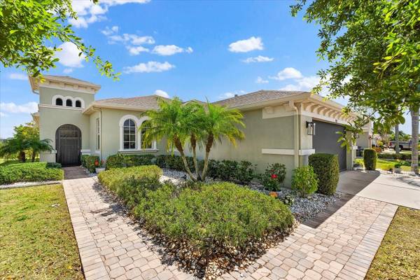 920 REGAL MANOR WAY,  Sun City Center,  FL 33573