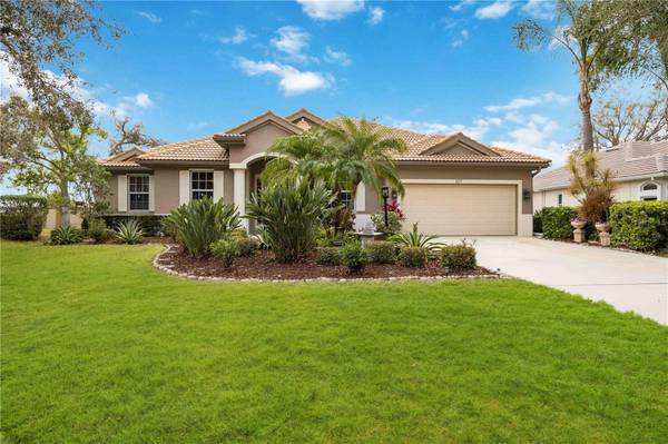 107 WAYFOREST DR, Venice, FL 34292