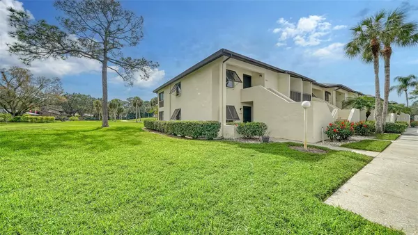 Sarasota, FL 34235,4624 LONGWATER CHASE #87