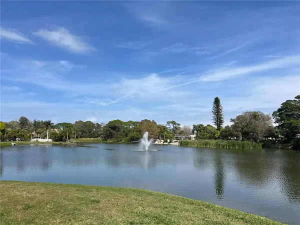 5683 ASHTON LAKE DR #7,  Sarasota,  FL 34231