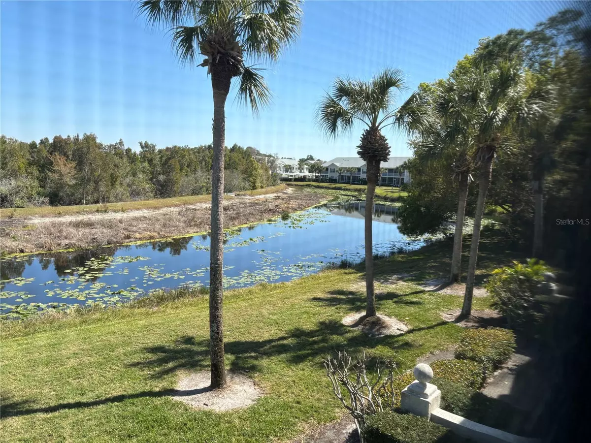 Venice, FL 34292,422 SUNSET LAKE BLVD #202