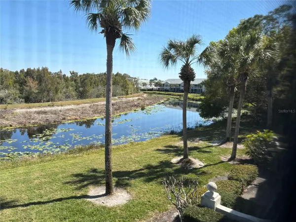 422 SUNSET LAKE BLVD #202, Venice, FL 34292