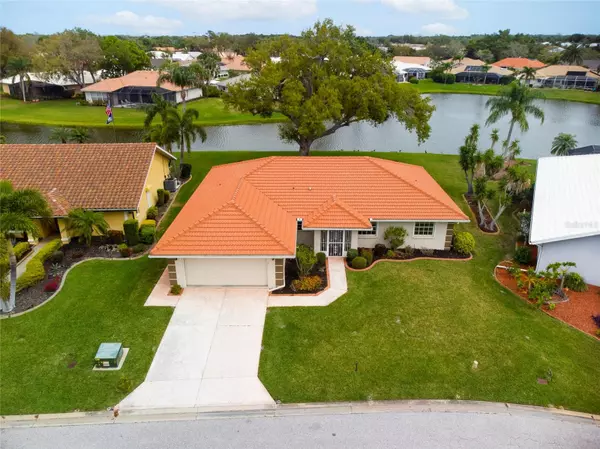 1654 WAXWING CT, Venice, FL 34293