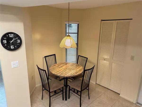 Sarasota, FL 34238,3607 PINE POINT CT #119