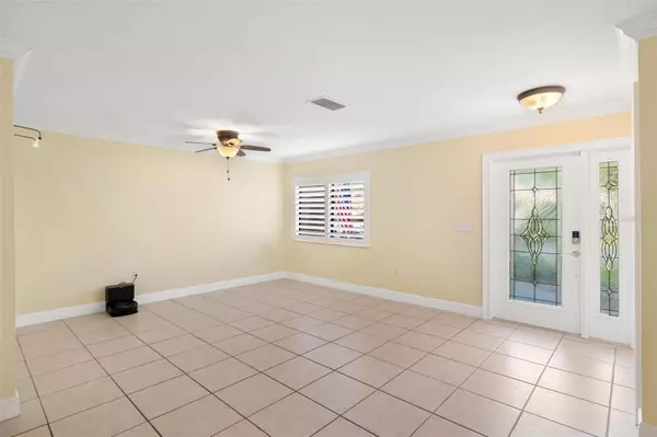 Sarasota, FL 34232,225 MIMOSA CIR