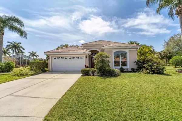 Sarasota, FL 34243,6967 SUPERIOR STREET CIR