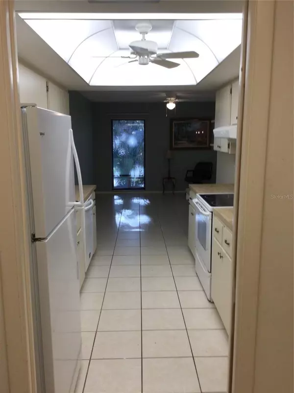 Sarasota, FL 34231,3553 WILKINSON WOODS DR #37