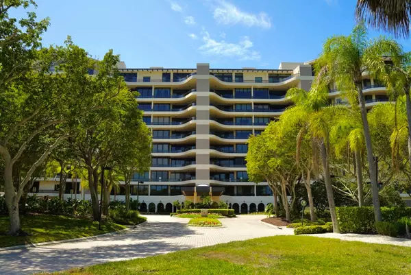 Longboat Key, FL 34228,435 L AMBIANCE DR #M908