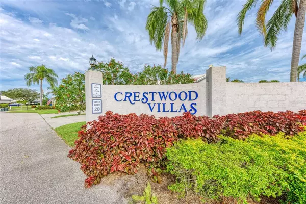 Sarasota, FL 34233,5372 PAMELA WOOD WAY #7