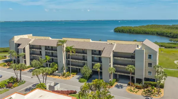 Longboat Key, FL 34228,4700 GULF OF MEXICO DR #PH6