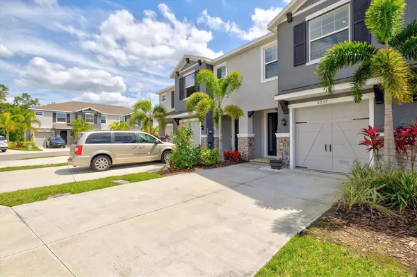 Sarasota, FL 34238,8737 DAYDREAM ST