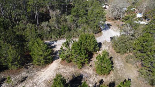 20-07S-04W-4212-0044-0080 AVENUE J N, Carrabelle, FL 32322