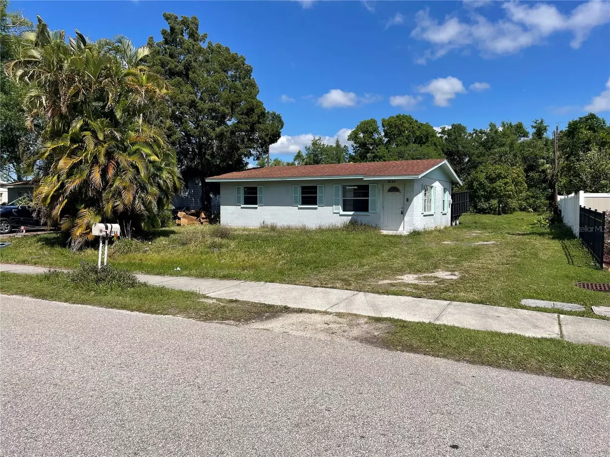 Ellenton, FL 34222,8208 29TH ST E