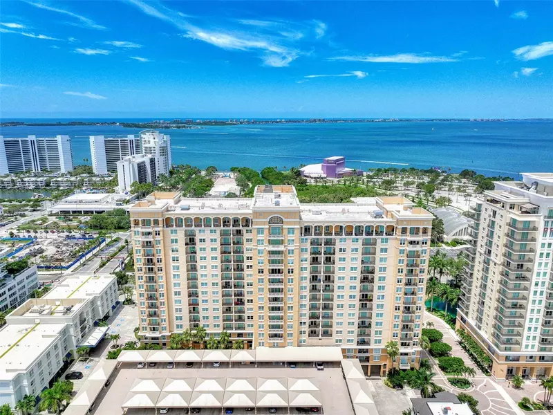 750 N TAMIAMI TRL #414, Sarasota, FL 34236