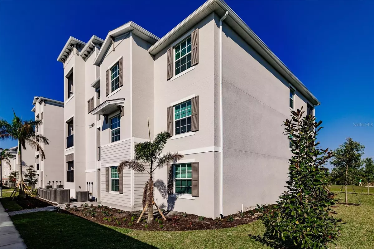 Venice, FL 34293,12240 WELLEN GOLF #308