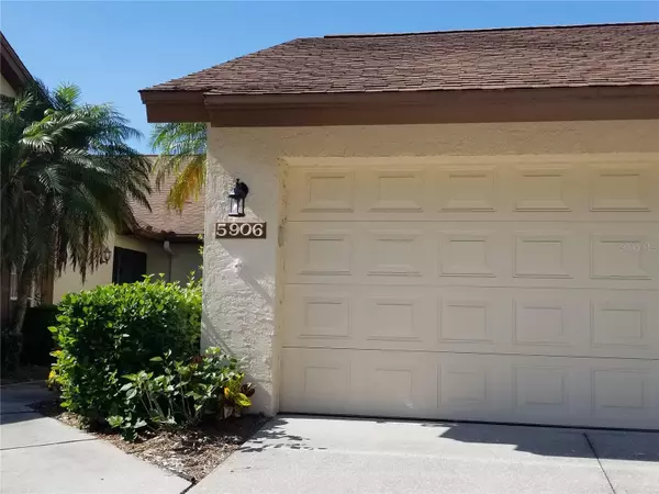Sarasota, FL 34243,5906 DORAL DR #5906
