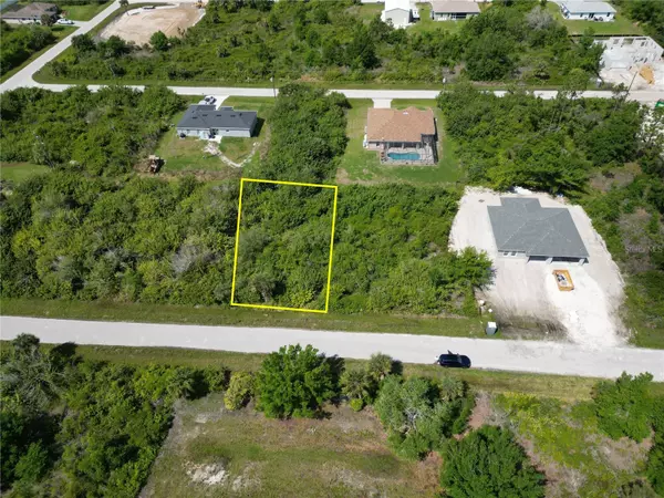 6223 EMMONSDALE ST, Port Charlotte, FL 33981