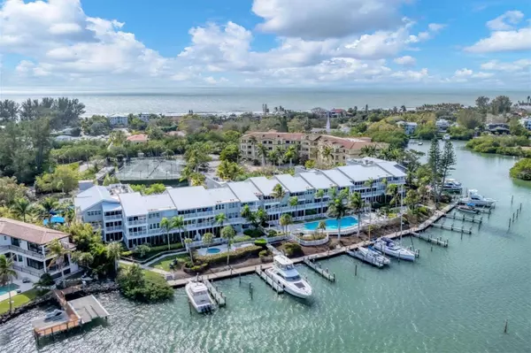 615 DREAM ISLAND PL #304, Longboat Key, FL 34228