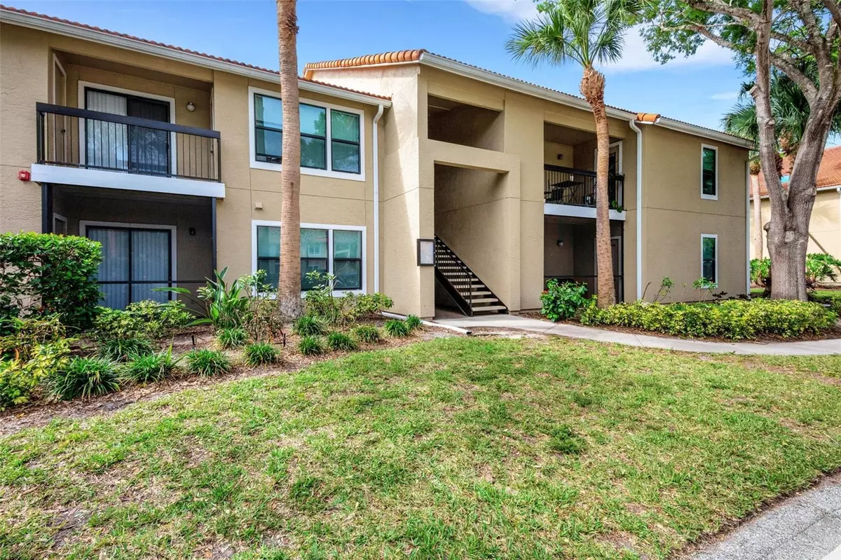 Sarasota, FL 34238,4033 CROCKERS LAKE BLVD #16