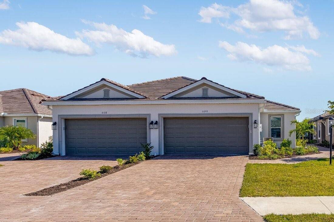 Bradenton, FL 34203,6098 MESA GLN