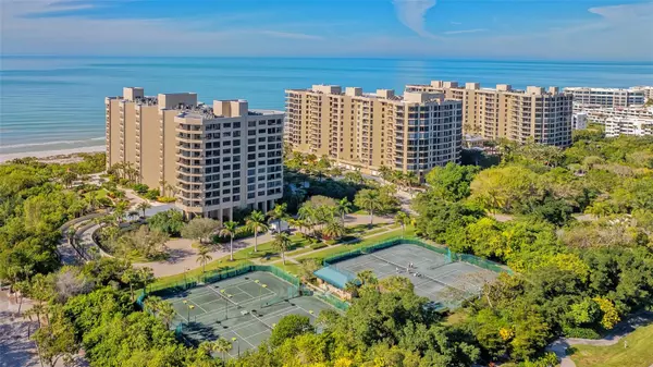 Longboat Key, FL 34228,1211 GULF OF MEXICO DR #205