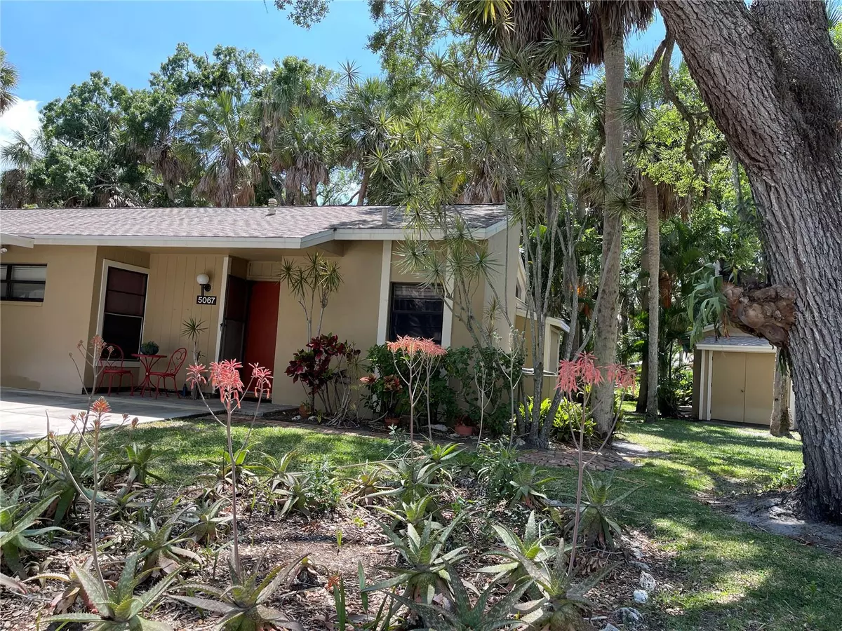 Sarasota, FL 34234,5067 VILLAGE GARDENS DR #7