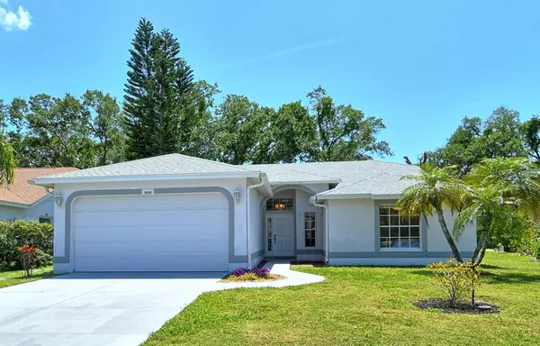 9699 KNIGHTSBRIDGE CIR, Sarasota, FL 34238