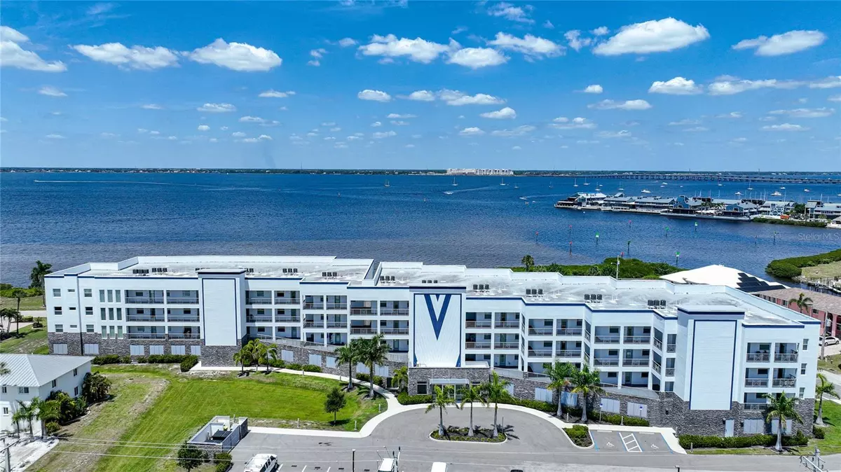 Punta Gorda, FL 33950,1425 PARK BEACH CIR #122
